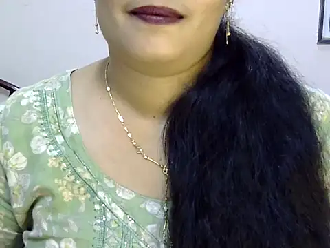 Muskan Jha online show from July 10, 12:30 pm