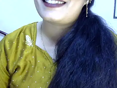 Muskan Jha online show from July 24, 12:47 pm