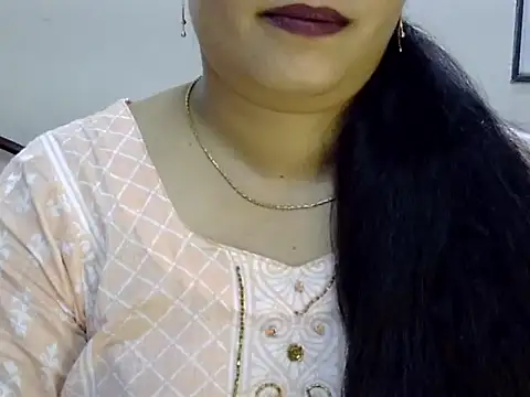 Muskan Jha online show from July 25, 11:41 am