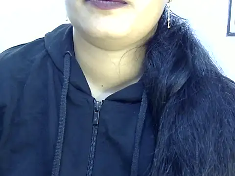 Muskan Jha online show from July 26, 11:39 am