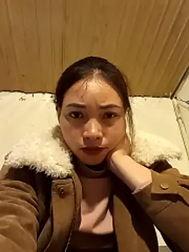 Snapshot of _Su-Su_ chatting on February 23, 10:56 am Su-Su online show from February 23, 10:56 am