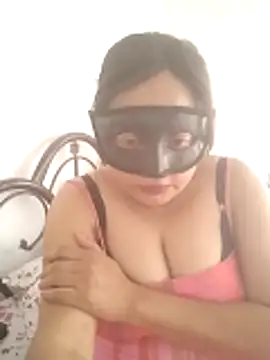 Cute-richa1 online show from December 2, 8:41 am