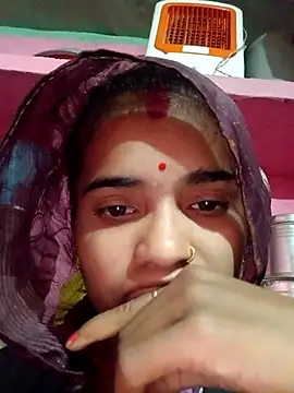 Pxrani online show from November 18, 6:01 pm