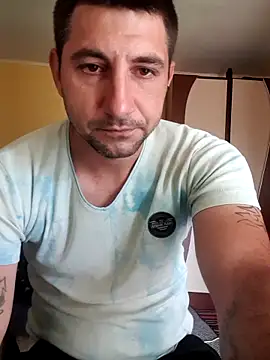Exuuuuu1 online show from June 15, 7:43 am