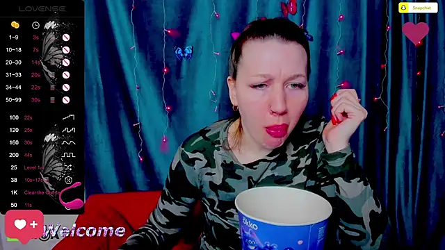 LillyRayRay online show from January 13, 1:22 am