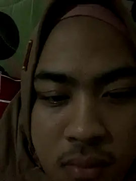 Snapshot of yuliabirdiantie1 chatting on November 15, 10:12 am yuliabirdiantie1 online show from November 15, 10:12 am