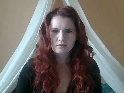 Snapshot of Olivia5367 chatting on November 19, 8:36 am Olivia5367 online show from November 19, 8:36 am