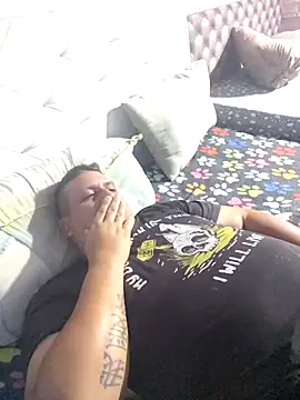 juancas38 online show from November 19, 10:32 pm