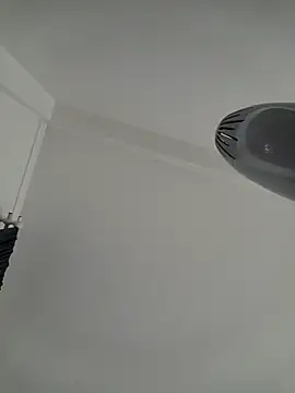 bnnzin online show from February 14, 10:28 pm