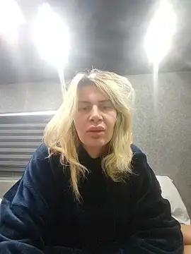 NaughtyClaudia  online show from January 11, 12:32 pm