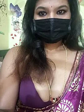 Snapshot of Premalatha_28 chatting on February 1, 6:06 pm Premalatha 28 online show from February 1, 6:06 pm