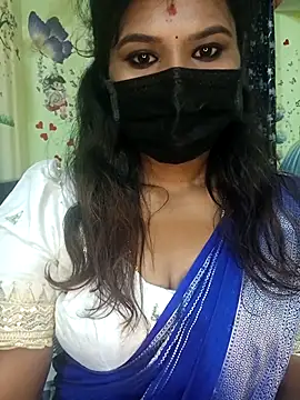 Snapshot of Premalatha_28 chatting on February 6, 5:45 am Premalatha 28 online show from February 6, 5:45 am