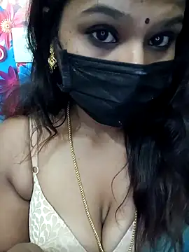 Snapshot of Premalatha_28 chatting on February 19, 6:20 am Premalatha 28 online show from February 19, 6:20 am