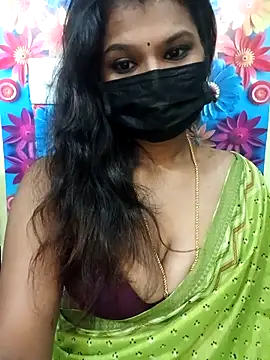 Snapshot of Premalatha_28 chatting on February 21, 3:46 pm Premalatha 28 online show from February 21, 3:46 pm