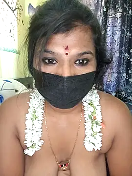 Snapshot of Premalatha_28 chatting on March 10, 7:24 am Premalatha 28 online show from March 10, 7:24 am