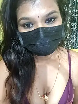Snapshot of Premalatha_28 chatting on April 15, 6:59 pm Premalatha 28 online show from April 15, 6:59 pm