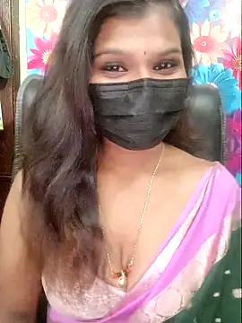 Snapshot of Premalatha_28 chatting on April 16, 5:47 pm Premalatha 28 online show from April 16, 5:47 pm
