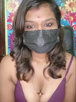 Snapshot of Premalatha_28 chatting on June 19, 5:34 am Premalatha 28 online show from June 19, 5:34 am