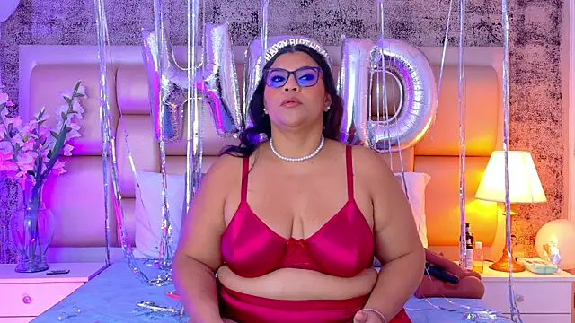 Snapshot of SelennaCooper chatting on March 2, 12:23 pm SelennaCooper online show from March 2, 12:23 pm