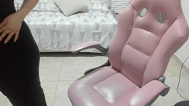 Tahira bakir online show from November 20, 12:05 pm