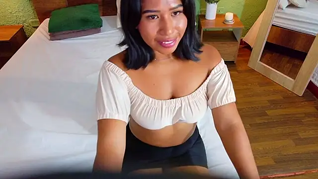 Secrett desiree online show from March 19, 3:10 am