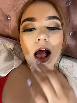 Snapshot of Xxx_Amy chatting on February 22, 9:35 pm Xxx Amy online show from February 22, 9:35 pm