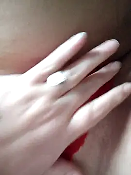 iviiiiiiiiiii online show from April 1, 6:38 pm