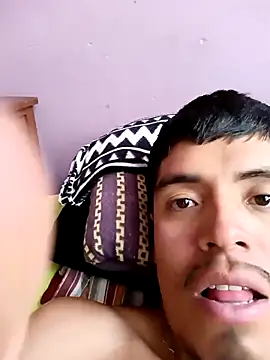 Snapshot of julinho- chatting on December 1, 8:36 pm julinho- online show from December 1, 8:36 pm