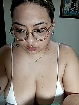 Anna Lucia88 online show from January 12, 2:50 am