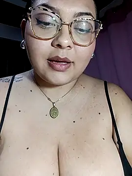 Anna Lucia88 online show from June 23, 6:33 am