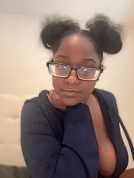 kaywest online show from April 24, 7:49 pm