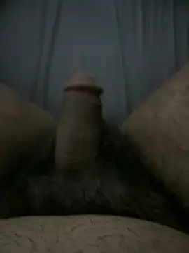 Snapshot of benza1978 chatting on February 15, 2:30 am benza1978 online show from February 15, 2:30 am