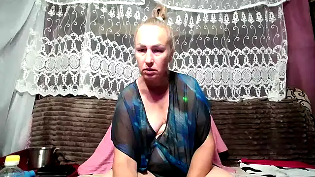 Kissingyouu online show from June 27, 3:33 am