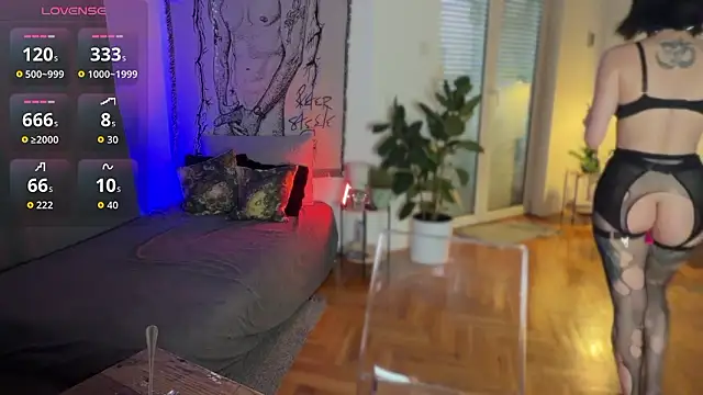 Snapshot of inked_witch chatting on February 11, 1:27 pm inked witch online show from February 11, 1:27 pm