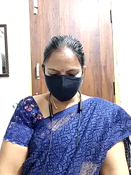 Queen-Neha online show from March 15, 3:07 pm