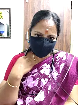 Queen-Neha online show from March 31, 6:19 pm