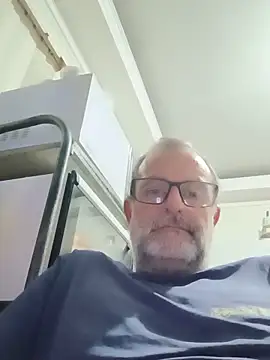 nard53 online show from May 15, 11:01 pm