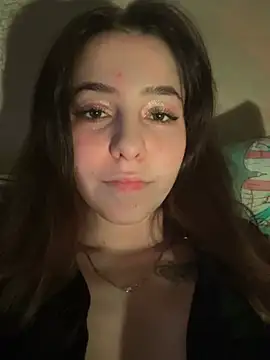 Snapshot of Anoraaa8A chatting on February 18, 2:07 am Anoraaa8A online show from February 18, 2:07 am