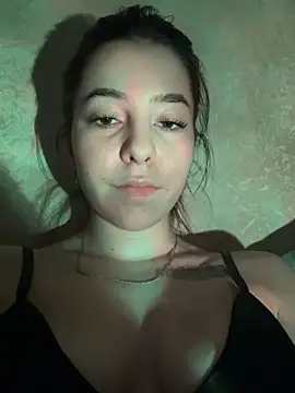 Anoraaa8A online show from March 17, 8:45 pm