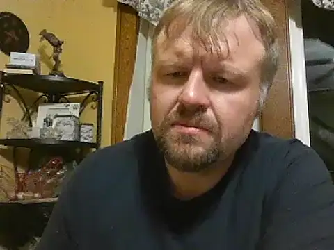 TheOneDonShaun online show from December 3, 5:37 am