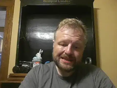 Snapshot of TheOneDonShaun chatting on June 10, 2:34 am TheOneDonShaun online show from June 10, 2:34 am