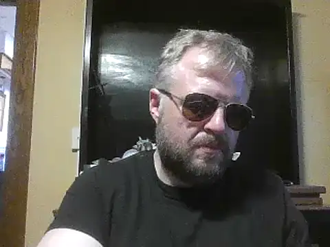 Snapshot of TheOneDonShaun chatting on June 23, 1:03 am TheOneDonShaun online show from June 23, 1:03 am