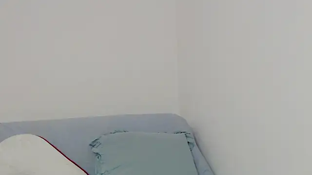 eren jaeger2000 online show from January 11, 5:12 am