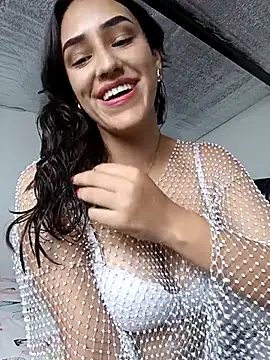 Isis Stant online show from January 9, 8:32 pm