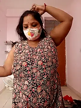 CUTE-LOVE-SWEETS online show from January 14, 4:18 am