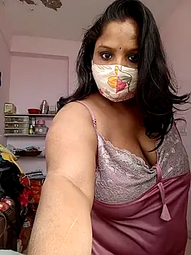 Snapshot of CUTE-LOVE-SWEETS chatting on February 14, 4:20 am CUTE-LOVE-SWEETS online show from February 14, 4:20 am