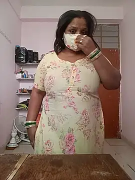 Snapshot of CUTE-LOVE-SWEETS chatting on February 18, 4:08 am CUTE-LOVE-SWEETS online show from February 18, 4:08 am