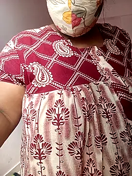 Snapshot of CUTE-LOVE-SWEETS chatting on February 19, 4:41 am CUTE-LOVE-SWEETS online show from February 19, 4:41 am