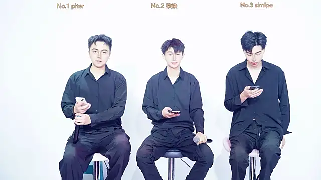 BIG-BANG-001 online show from November 18, 8:57 pm