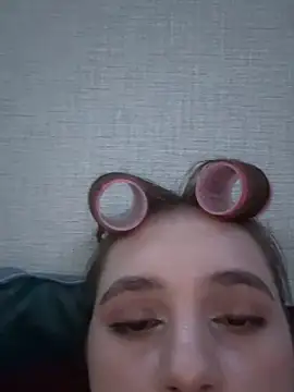 Snapshot of Amyhemii chatting on December 4, 1:59 am Amyhemii online show from December 4, 1:59 am